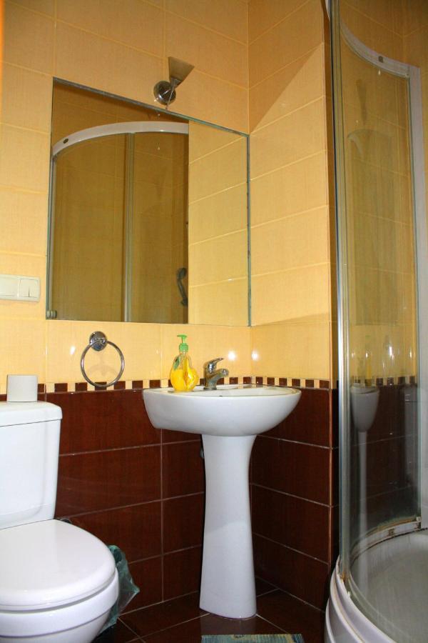 Комната Гостиничного Типа, Алчевских 24 Kharkov Luaran gambar